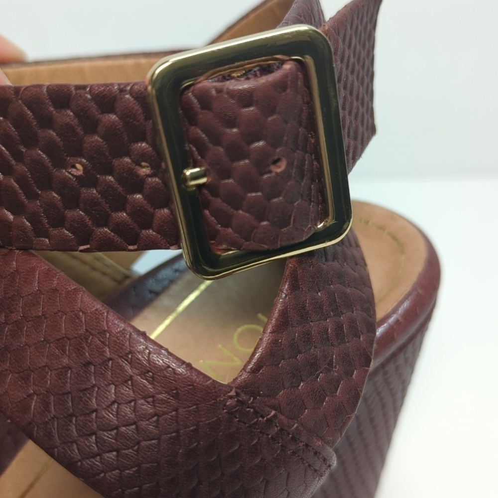 Vionic Blaire Strappy Heeled Sandals womans size 6 EU 37 - Picture 14 of 16